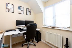 Bedroom- click for photo gallery